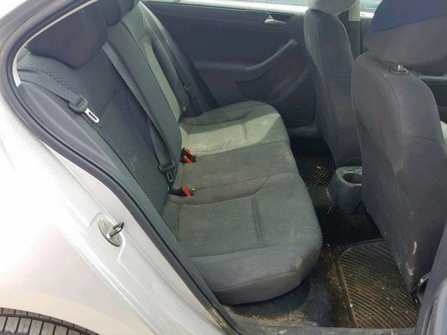 3VW2K7AJ2BM358622 - 2011 VOLKSWAGEN JETTA BASE SILVER photo 6