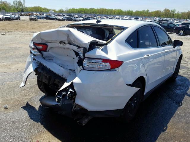 3FA6P0G75GR121356 - 2016 FORD FUSION S WHITE photo 4