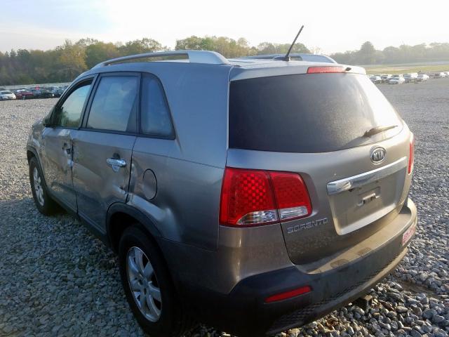 5XYKT4A17BG156659 - 2011 KIA SORENTO BASE  photo 3