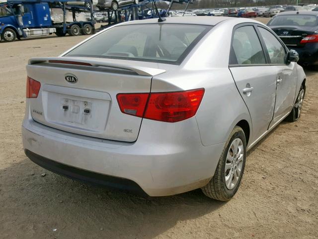 KNAFU4A27C5475364 - 2012 KIA FORTE EX GRAY photo 4