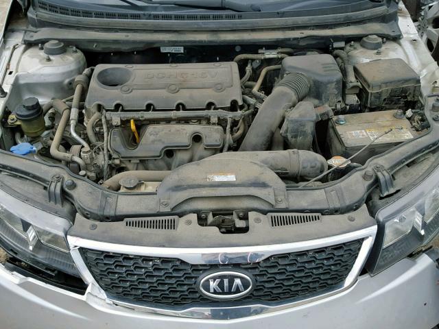 KNAFU4A27C5475364 - 2012 KIA FORTE EX GRAY photo 7