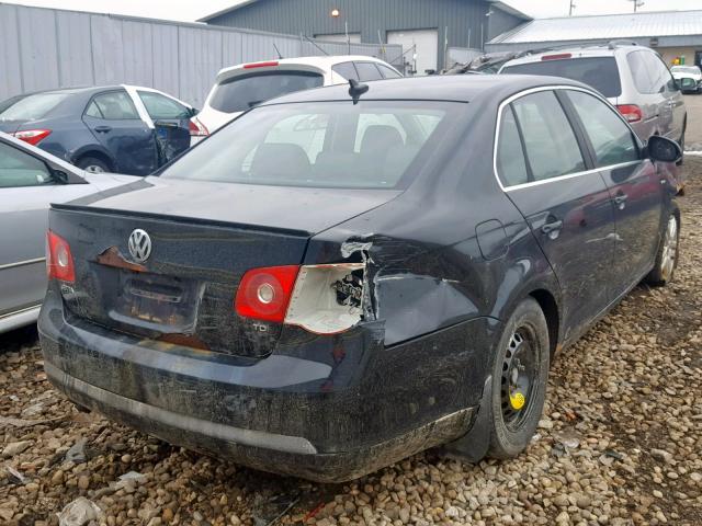 3VWFT71K86M853470 - 2006 VOLKSWAGEN JETTA TDI BLACK photo 4