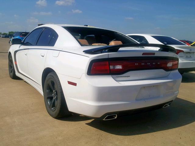 2C3CDXHG0CH112958 - 2012 DODGE CHARGER SX WHITE photo 3