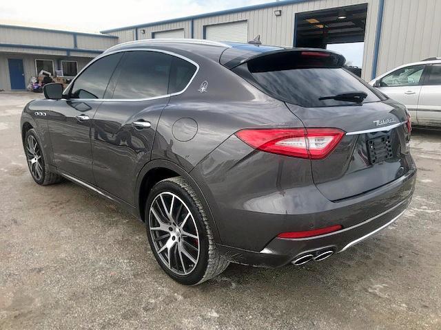 ZN661XUL0HX235181 - 2017 MASERATI LEVANTE LU GRAY photo 3