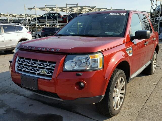 SALFP24N78H038421 - 2008 LAND ROVER LR2 SE RED photo 2