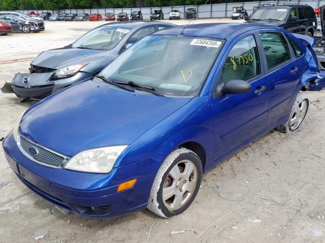 1FAFP34N85W119969 - 2005 FORD FOCUS ZX4 BLUE photo 2