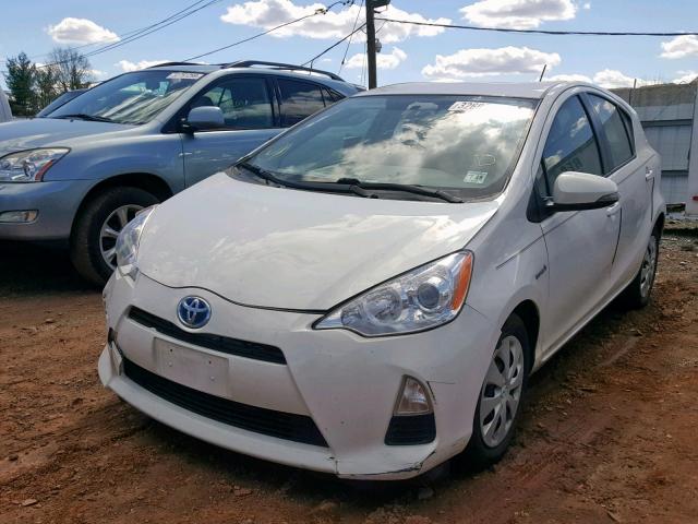 JTDKDTB38E1073429 - 2014 TOYOTA PRIUS C WHITE photo 2