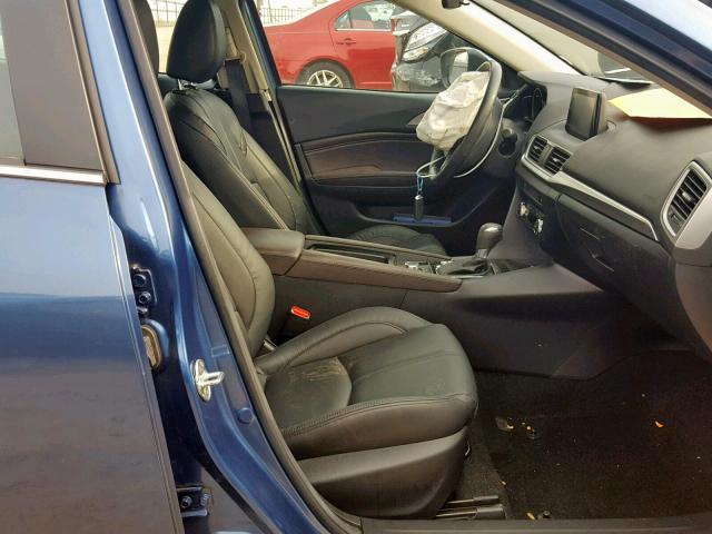 3MZBN1L77HM101518 - 2017 MAZDA 3 TOURING BLUE photo 5