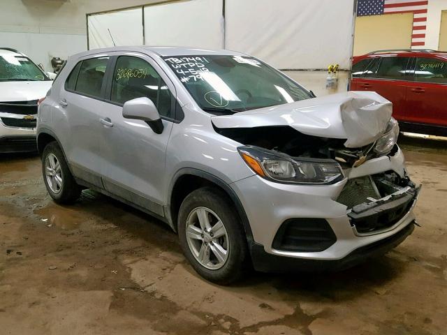 KL7CJNSB7JB557948 - 2018 CHEVROLET TRAX LS SILVER photo 1