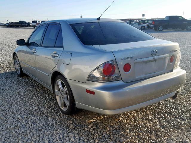 JTHBD192120059762 - 2002 LEXUS IS 300 SILVER photo 3