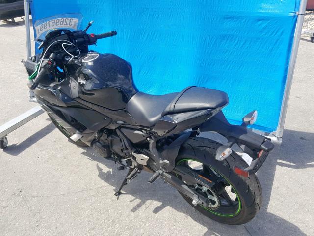 JKAEXEK19KDA28554 - 2019 KAWASAKI EX650 F BLACK photo 3