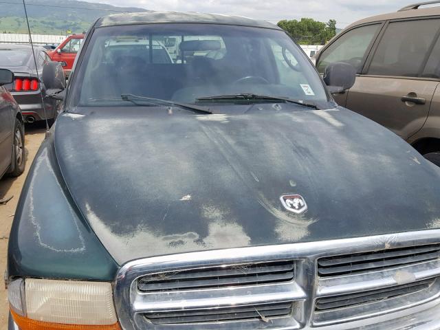 1B7GL2AN1YS715980 - 2000 DODGE DAKOTA QUA GREEN photo 9