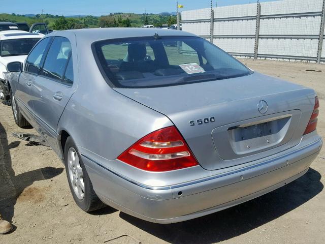 WDBNG75J1YA042466 - 2000 MERCEDES-BENZ S 500 SILVER photo 3