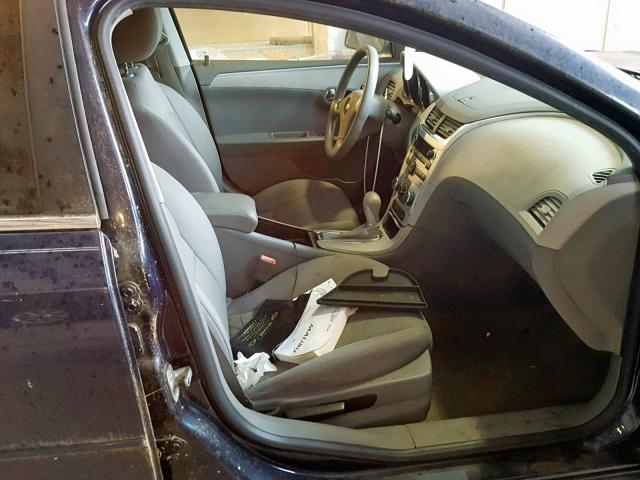 1G1ZB5EB5A4146714 - 2010 CHEVROLET MALIBU LS BLUE photo 5