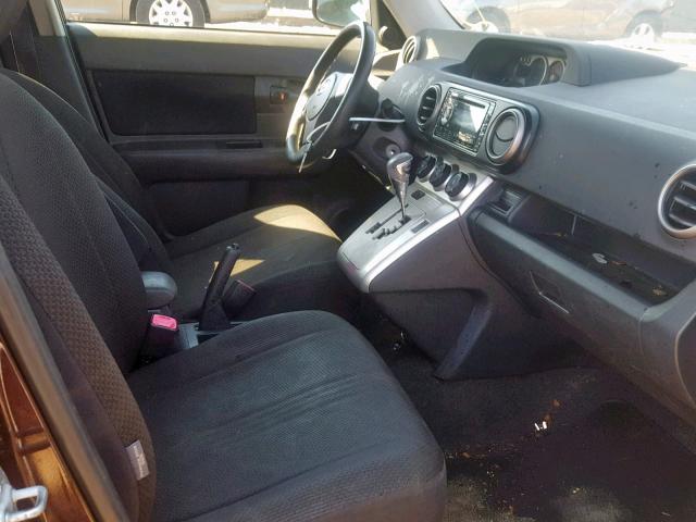JTLKE50E681025806 - 2008 TOYOTA SCION XB 栗色 照片 5
