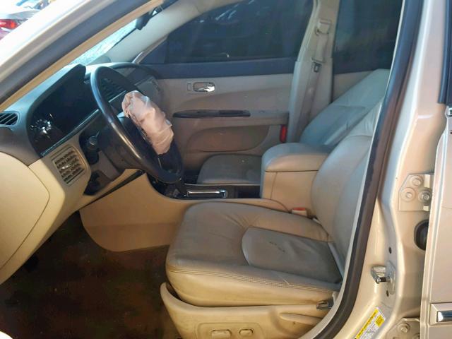 2G4WD582581165975 - 2008 BUICK LACROSSE C GOLD photo 5