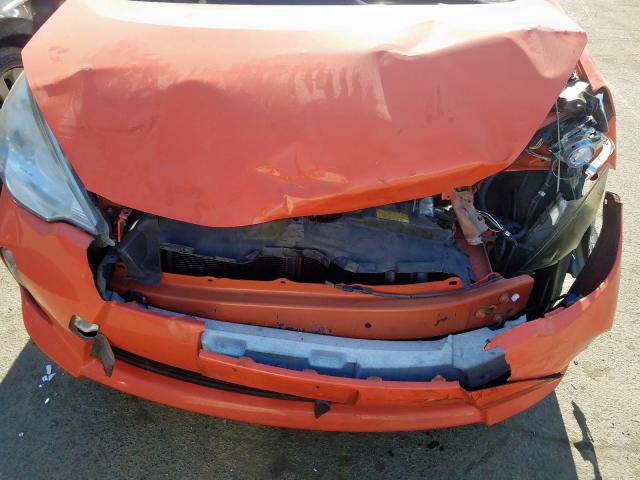 JTDKDTB38D1037237 - 2013 TOYOTA PRIUS C  photo 9