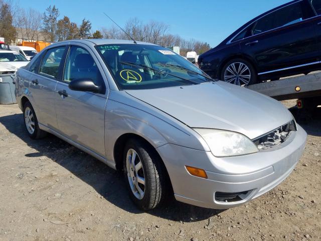 1FAFP34N95W215108 - 2005 FORD FOCUS ZX4  photo 1