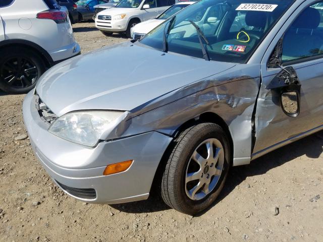 1FAFP34N95W215108 - 2005 FORD FOCUS ZX4  photo 9