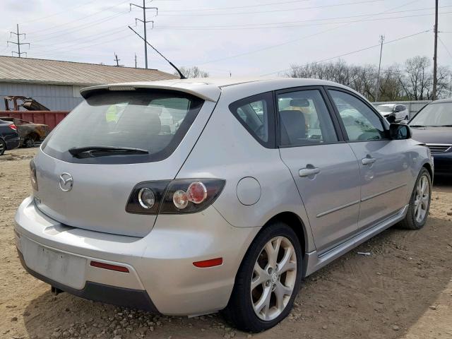 JM1BK343181780864 - 2008 MAZDA 3 HATCHBAC SILVER photo 4