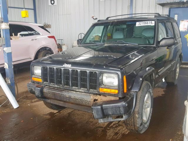 1J4FJ78S6WL252424 - 1998 JEEP CHEROKEE L BLACK photo 2