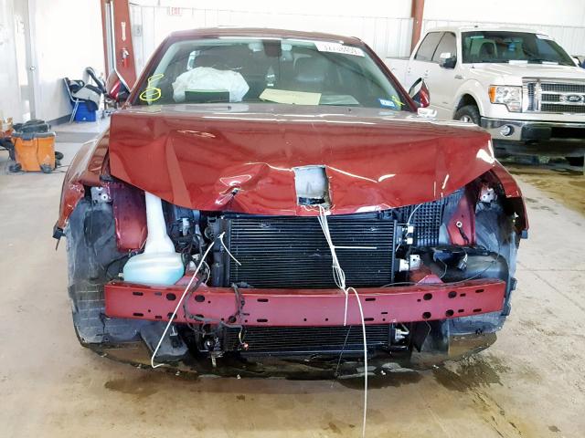 2C3CCAAG2GH313969 - 2016 CHRYSLER 300 LIMITE RED photo 9