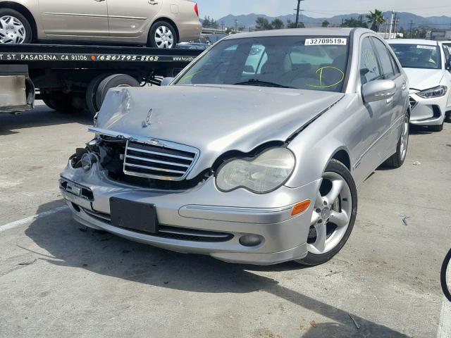 WDBRF40J84A587293 - 2004 MERCEDES-BENZ C 230K SPO SILVER photo 2