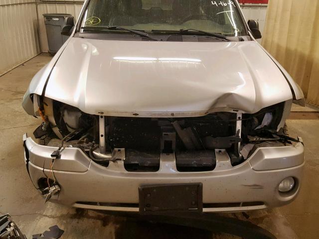 1GKDT13S942120549 - 2004 GMC ENVOY SILVER photo 9