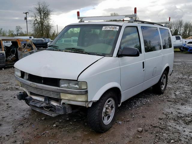 1GNDM19X74B100805 - 2004 CHEVROLET ASTRO WHITE photo 2