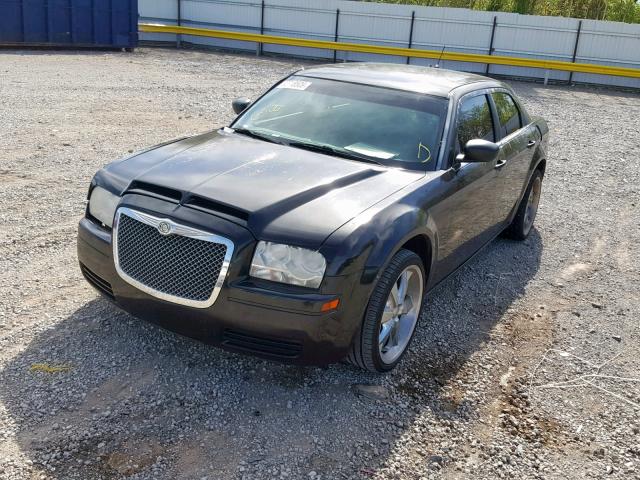 2C3KA43R08H186433 - 2008 CHRYSLER 300 LX BLACK photo 2