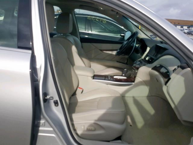 JN1BY1AP2CM331925 - 2012 INFINITI M37 SILVER photo 5