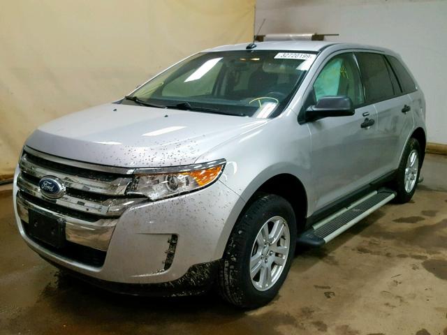 2FMDK3GC4DBA57802 - 2013 FORD EDGE SE SILVER photo 2