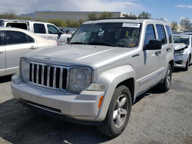 1J8GP58K68W233489 - 2008 JEEP LIBERTY LI SILVER photo 2