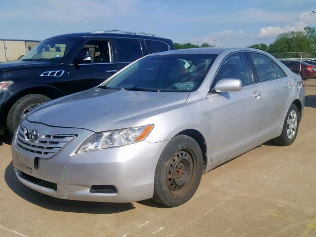 4T1BK46K07U041777 - 2007 TOYOTA CAMRY NEW SILVER photo 2