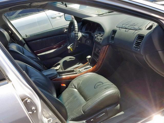 19UUA56602A007276 - 2002 ACURA 3.2TL SILVER photo 5