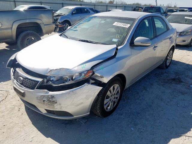 KNAFU4A28D5727950 - 2013 KIA FORTE EX  photo 2