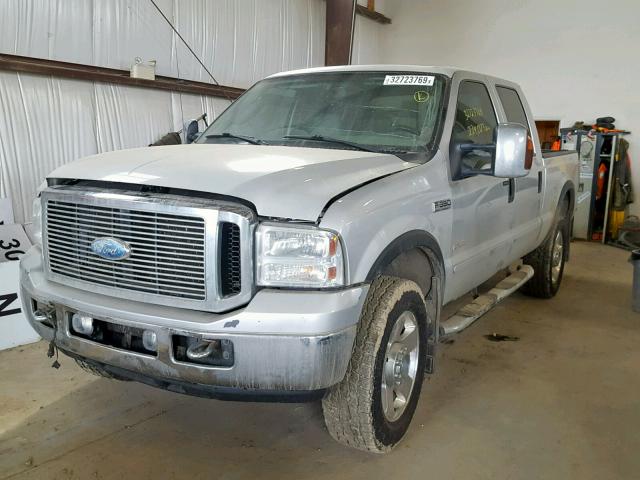 1FTWW31P27EA55133 - 2007 FORD F350 SRW S SILVER photo 2