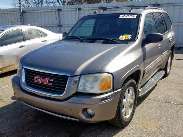 1GKDT13S652290367 - 2005 GMC ENVOY BROWN photo 2