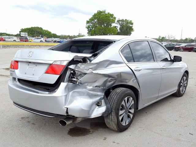 1HGCR2F35FA203194 - 2015 HONDA ACCORD LX  photo 4