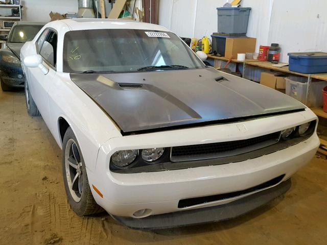 2B3CJ4DG1BH516862 - 2011 DODGE CHALLENGER WHITE photo 1