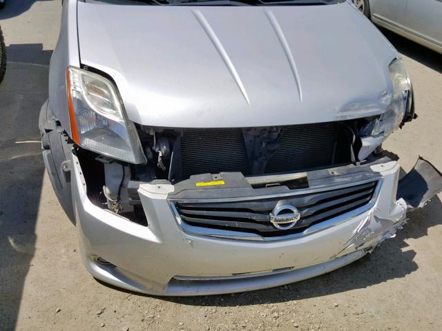 3N1AB6AP3BL642346 - 2011 NISSAN SENTRA 2.0 SILVER photo 9