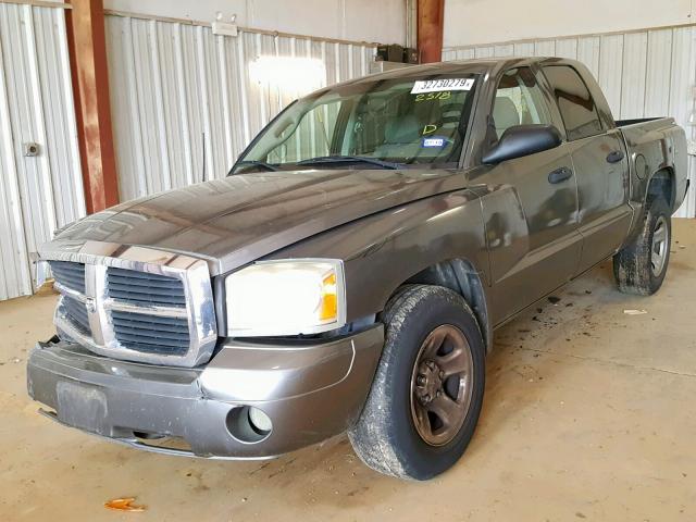 1D7HE48P67S172518 - 2007 DODGE DAKOTA QUA GRAY photo 2