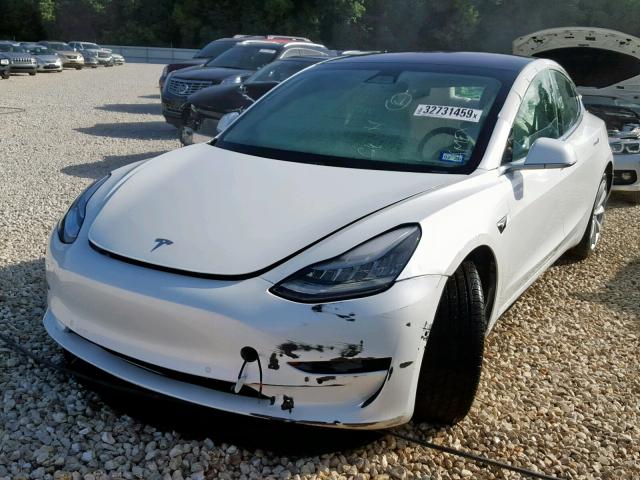 5YJ3E1EA3JF169728 - 2018 TESLA MODEL 3 WHITE photo 2