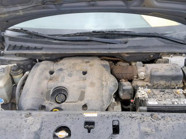 KNDMG4C3XA6337395 - 2010 KIA SEDONA LX SILVER photo 7