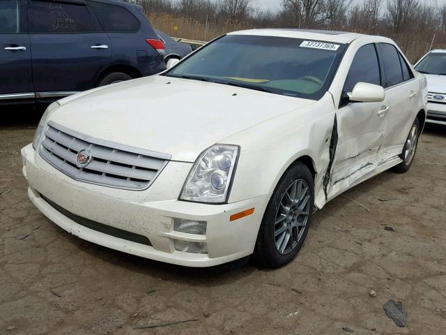 1G6DW677360189745 - 2006 CADILLAC STS WHITE photo 2