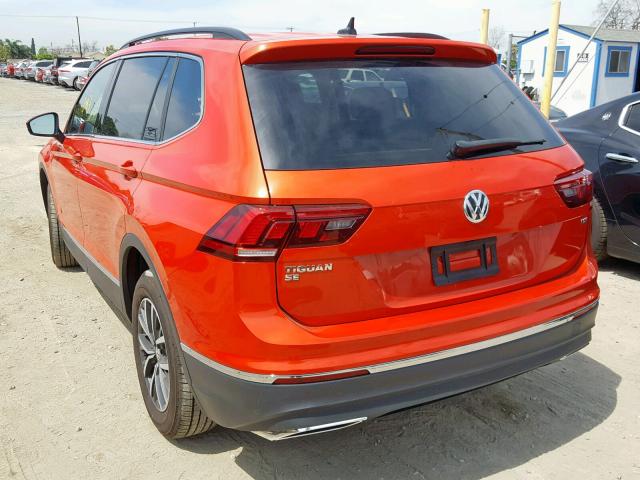 3VV3B7AX9JM192157 - 2018 VOLKSWAGEN TIGUAN SE ORANGE photo 3