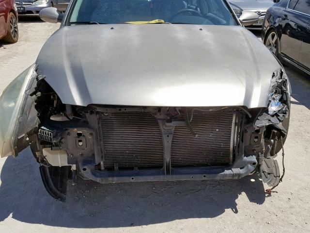 1N4AL11D13C142787 - 2003 NISSAN ALTIMA BAS GRAY photo 7