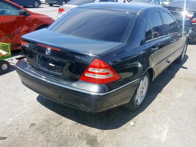 WDBRF61J62F255315 - 2002 MERCEDES-BENZ C 240 BLACK photo 4