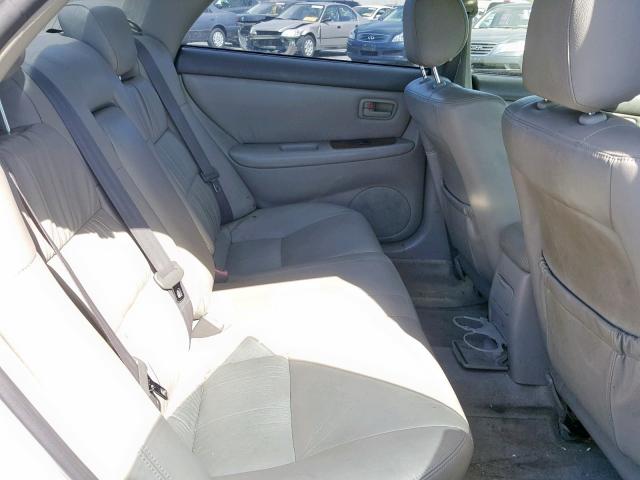 JT8BF28G210318657 - 2001 LEXUS ES 300 SILVER photo 6