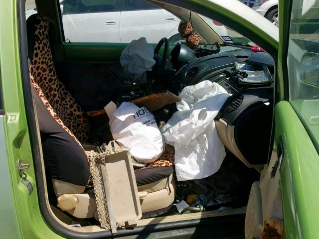 3VWCF21C3YM430210 - 2000 VOLKSWAGEN NEW BEETLE GREEN photo 5